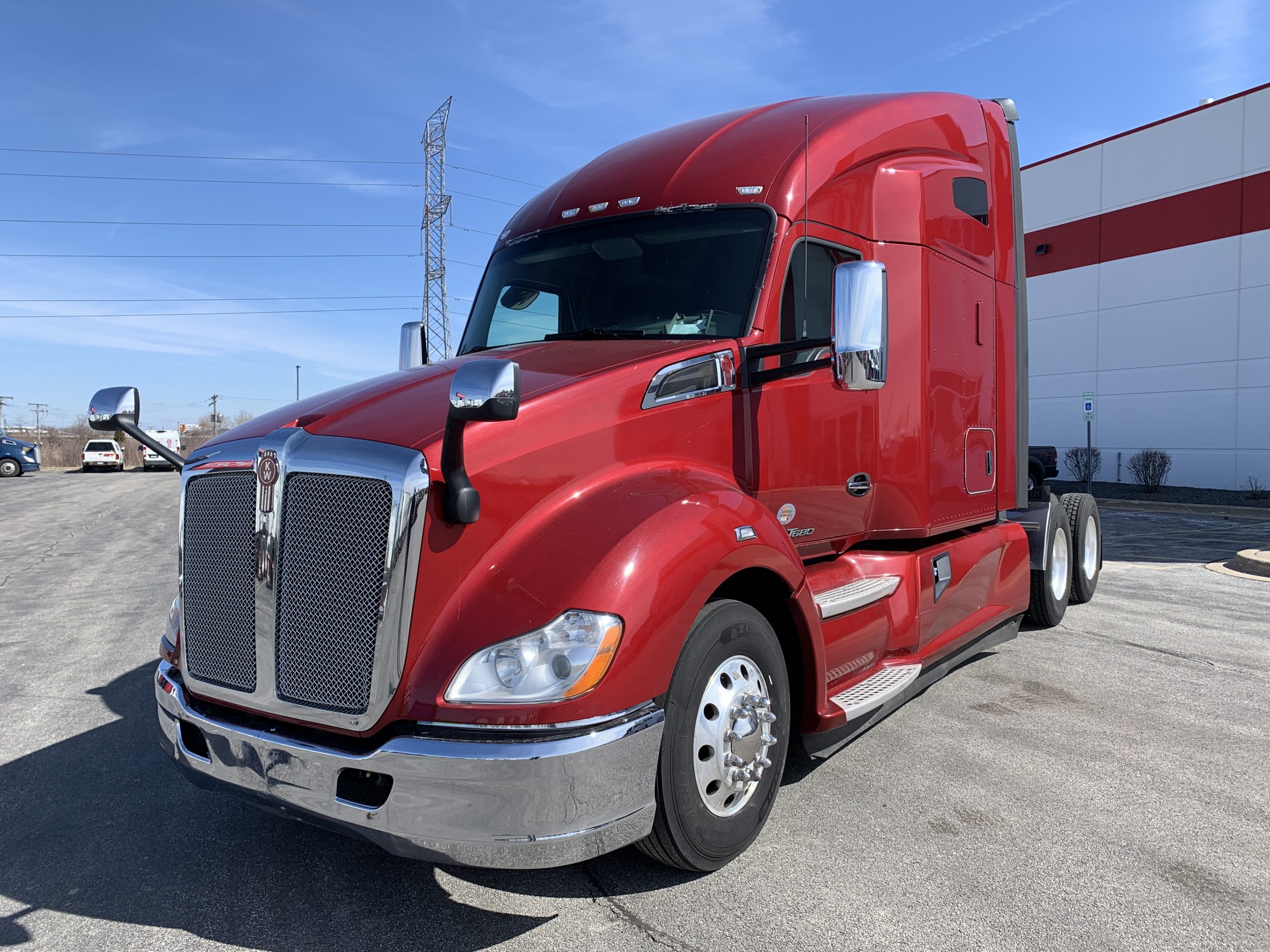 2019 KENWORTH T680 - CIT Trucks