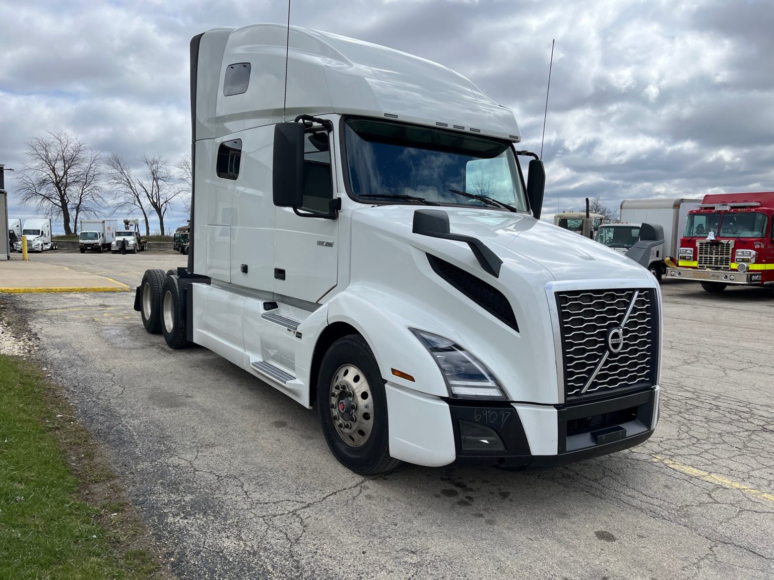 2019 VOLVO VNL64760 - CIT Trucks