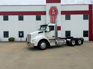 2025 Kenworth T880 Day Cab - CIT Trucks