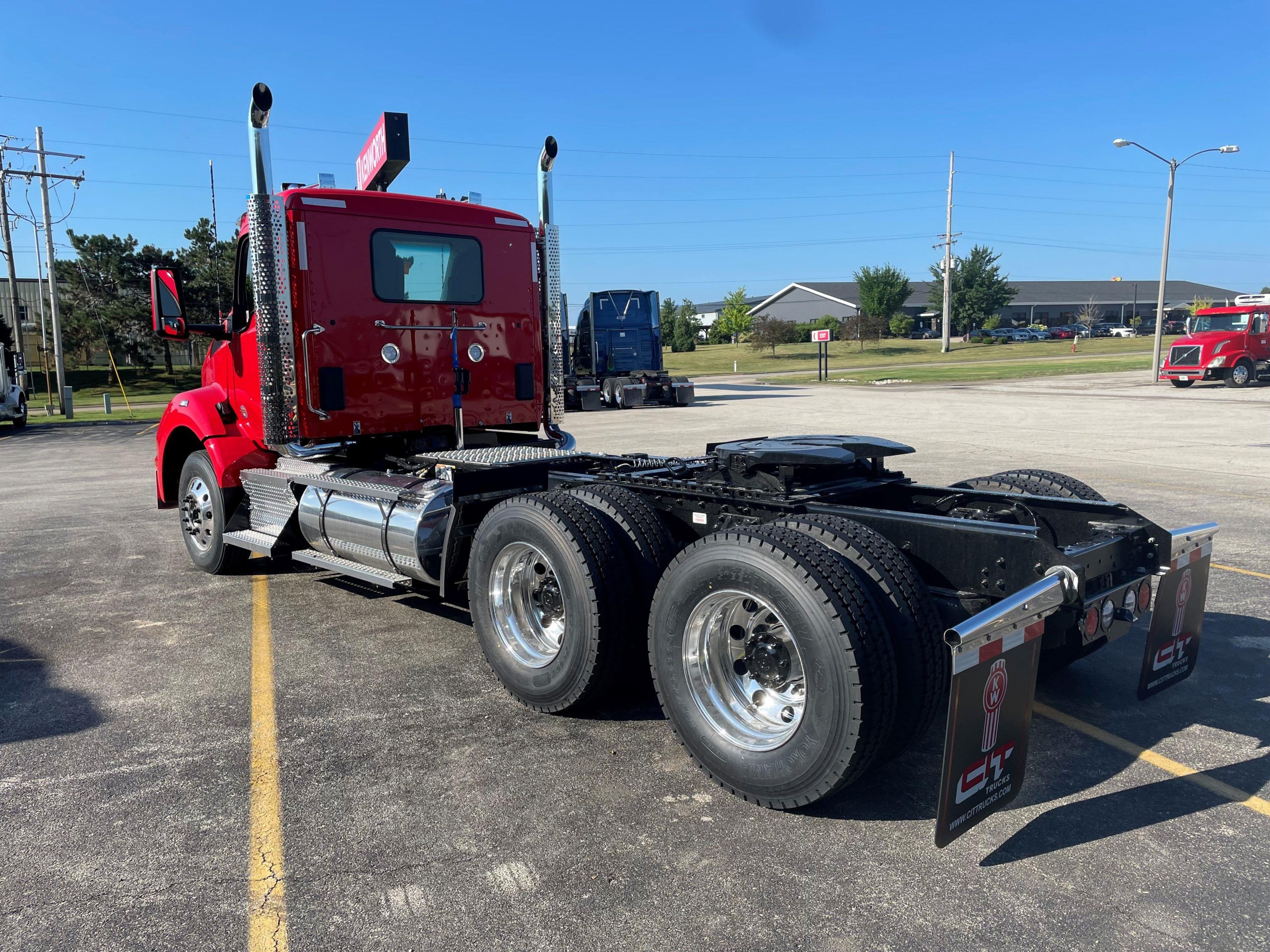 2025 KENWORTH T880 - image 3 of 6