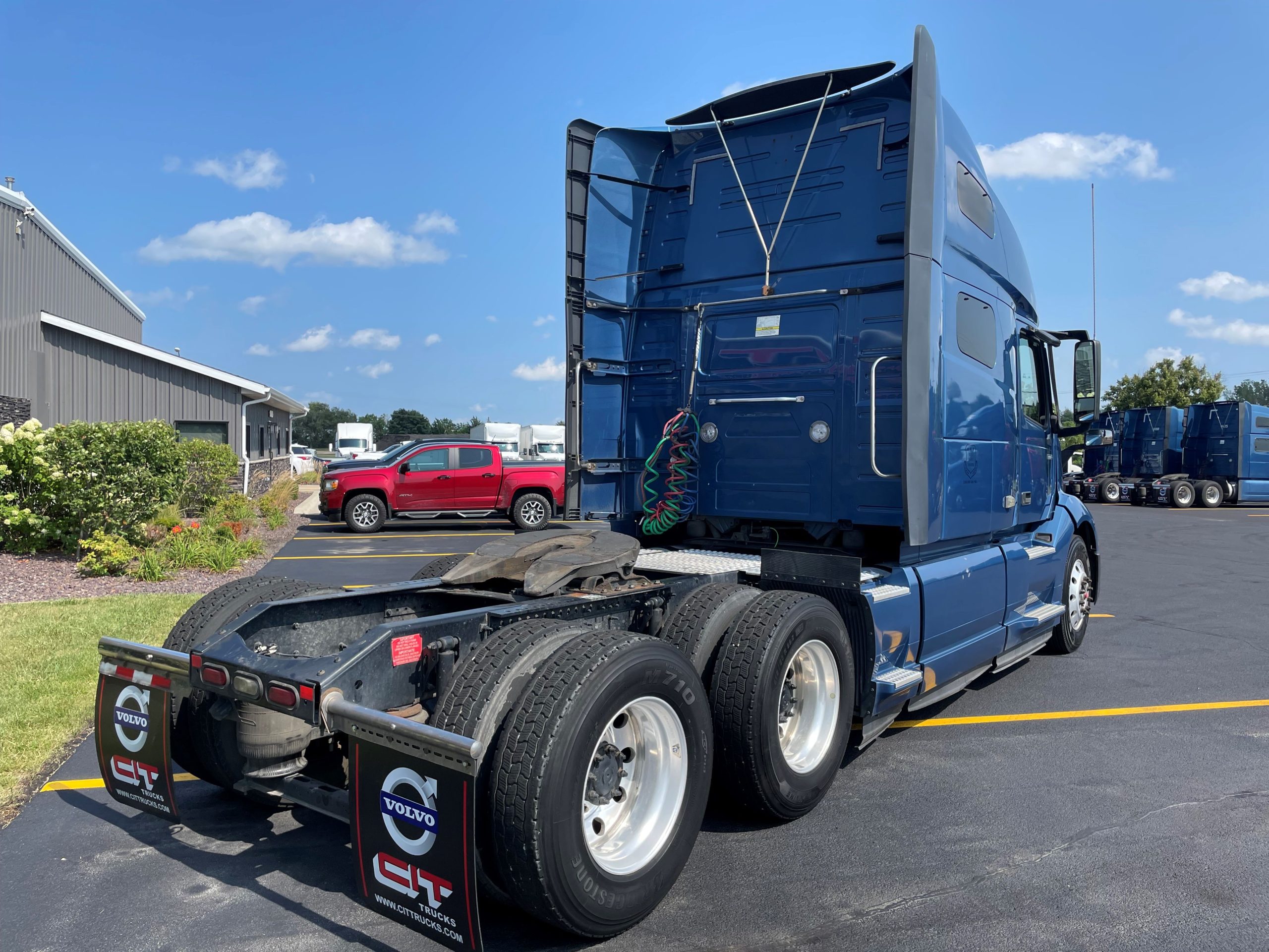 2019 VOLVO VNL760 - image 5 of 6