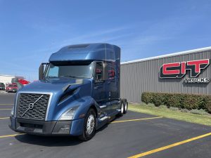 2018 Volvo VNL760 Sleeper - CIT Trucks