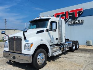 Kenworth T880 w/sleeper - CIT Trucks