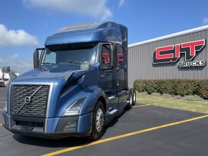 2019 Volvo Sleeper CIT Trucks