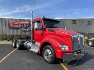 2022 Kenworth T880 Day Cab - CIT Trucks