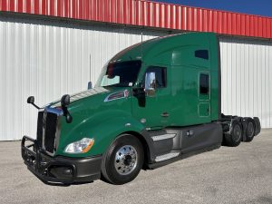 used kenworth T680 sleeper CIT Trucks