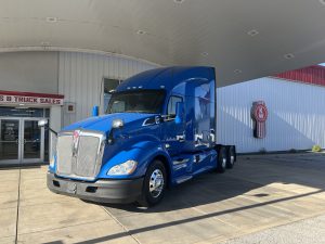 Kenworth T680 Sleeper - CIT Trucks