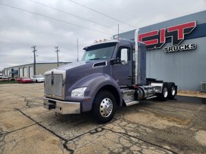 2021 Kenworth T880 Sleeper