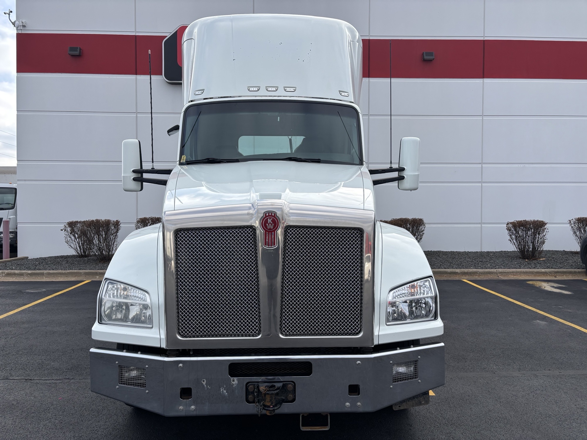 2019 KENWORTH T880 - image 2 of 6