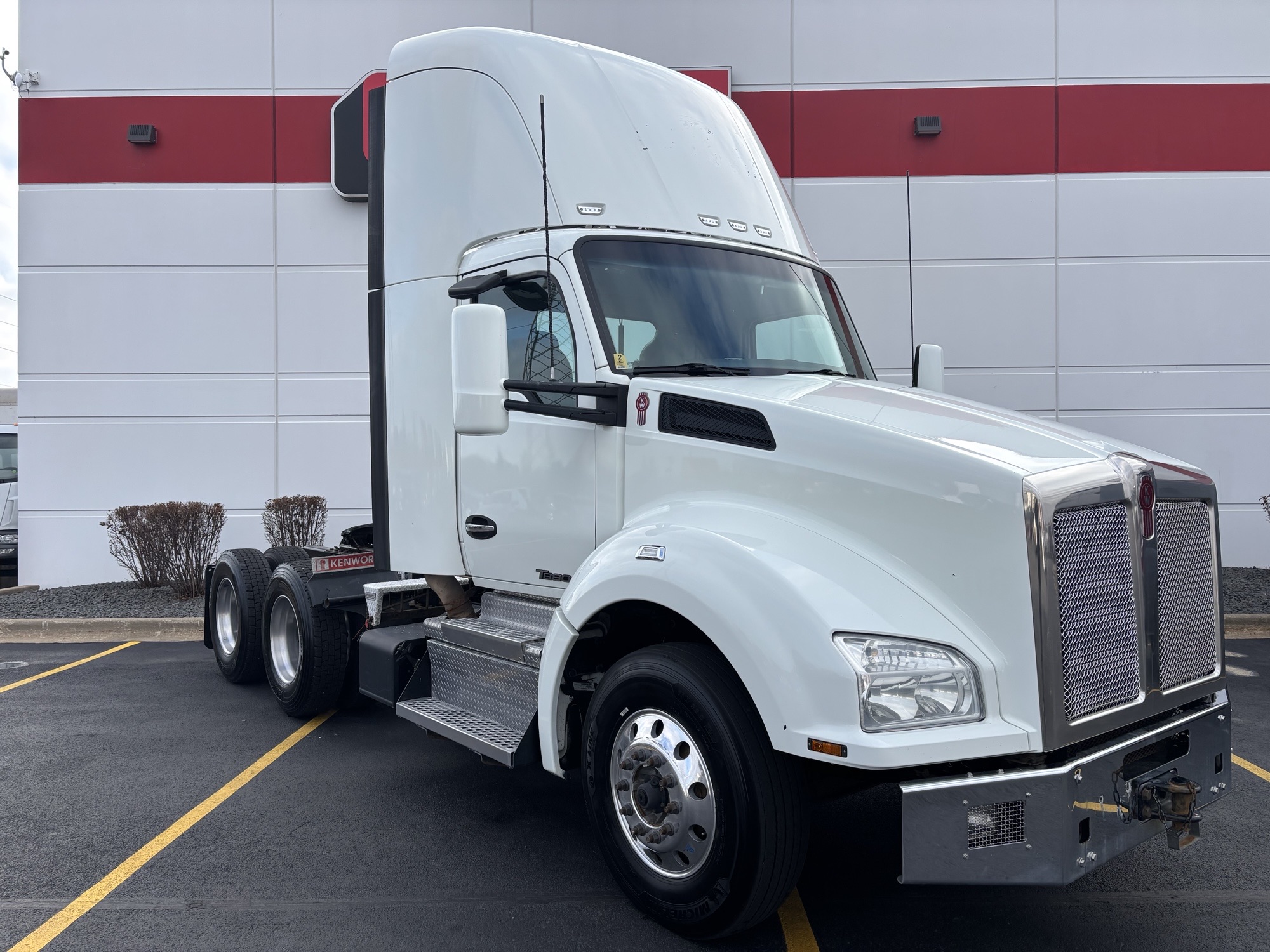 2019 KENWORTH T880 - image 3 of 6