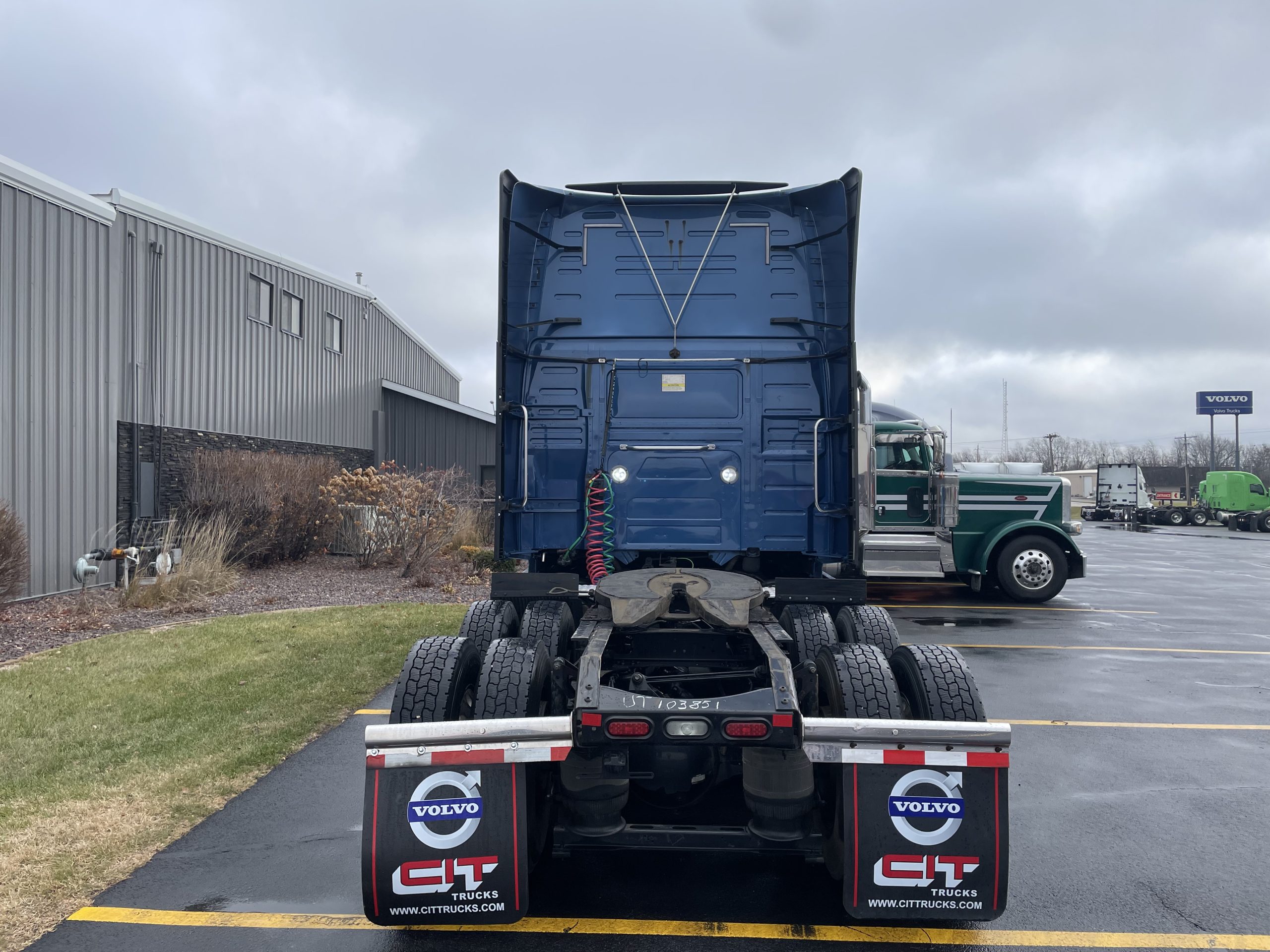 2018 VOLVO VNL760 - image 6 of 6